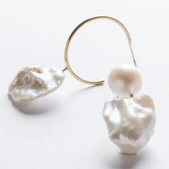 asymetryczne kolczyki z perłami barokowymi
